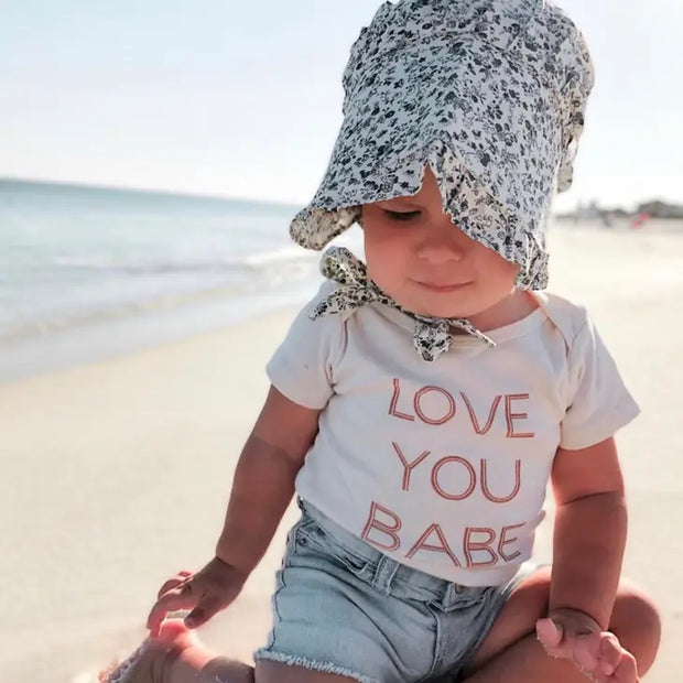 Love You Babe Organic Cotton Baby Bodysuit | Short Sleeve